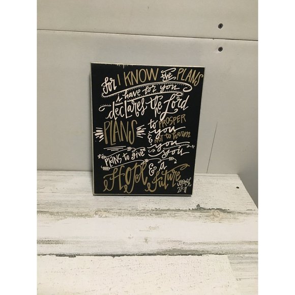 Black wooden box framed Jeremiah 29:11 with gold/cream lettering - Picture 1 of 5